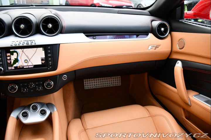 Ferrari FF 6.3 486kW V12 REZERVACE 2013