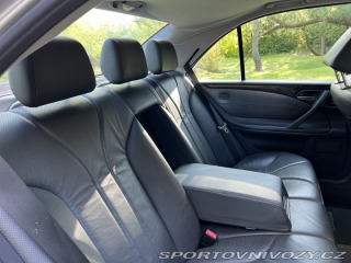 Mercedes-Benz E AMG E55 pěkné auto rarita 2000