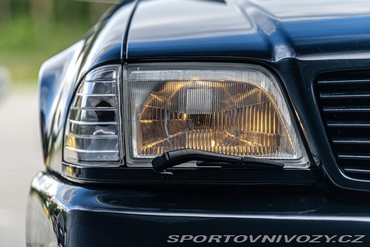 Mercedes-Benz SL 600 AMG paket moc pěkné 1993
