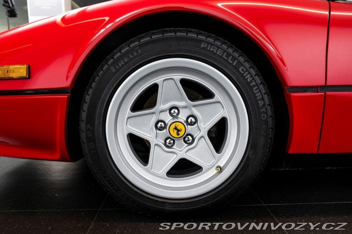 Ferrari 308 GTS (targa) PLNÝ SERVIS 1979