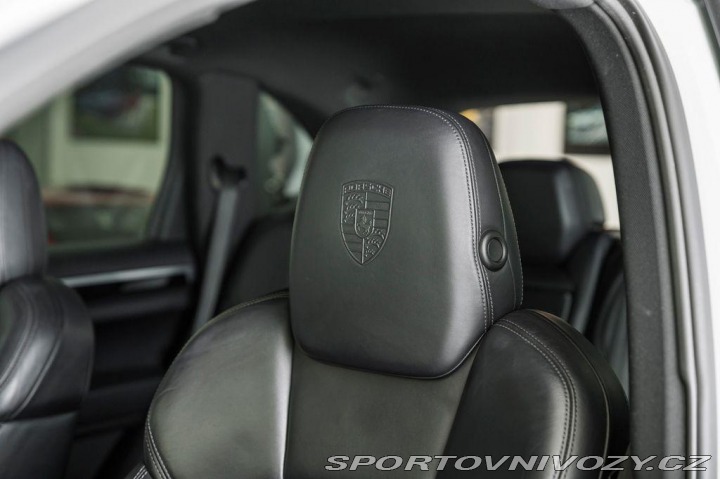 Porsche Cayenne S V8/PDLS/BOSE/Sport.Seda 2012