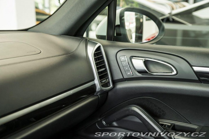 Porsche Cayenne S V8/PDLS/BOSE/Sport.Seda 2012