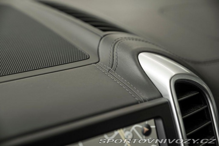 Porsche Cayenne S V8/PDLS/BOSE/Sport.Seda 2012