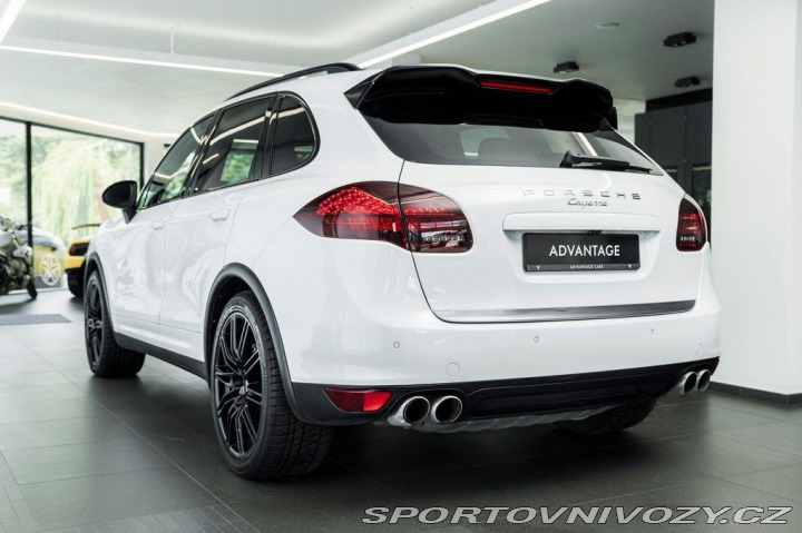 Porsche Cayenne S V8/PDLS/BOSE/Sport.Seda 2012