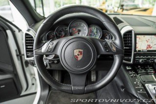 Porsche Cayenne S V8/PDLS/BOSE/Sport.Seda 2012