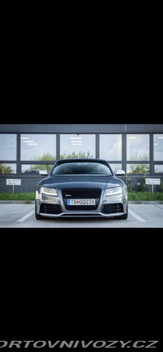 Audi RS5 4.2 V8 2010