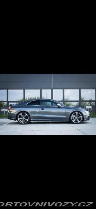 Audi RS5 4.2 V8 2010