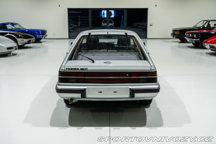 Opel Ostatní modely Monza 3.0L 179HP, V ČR 1985