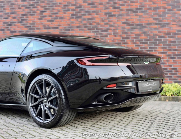Aston Martin DB11 DB11 5.2 V12 *AMR Perfor 2017