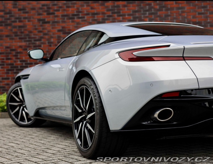 Aston Martin DB11 DB11 4.0 V8 375KW, AT, N 2019