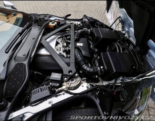 Aston Martin DB11 DB11 4.0 V8 375KW, AT, N 2019
