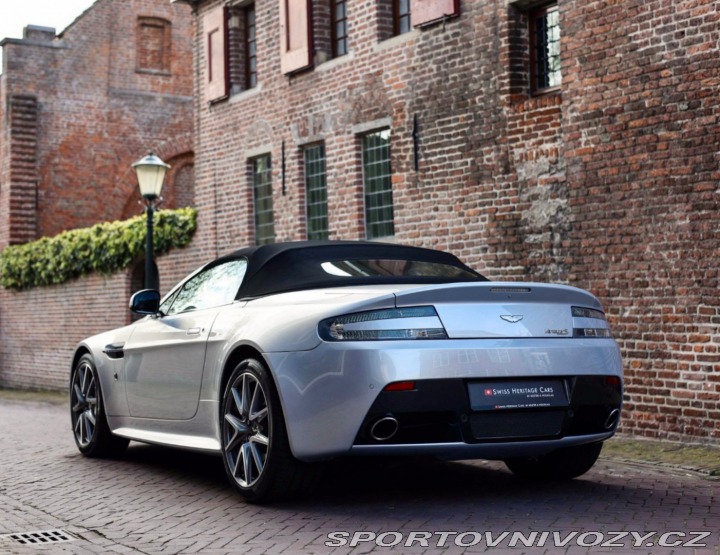 Aston Martin V8 Vantage Roadster 4,7l S 2012