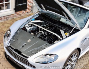 Aston Martin V8 Vantage  Roadster 4,7l S 2012