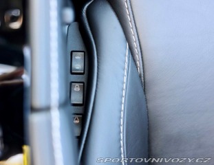 Aston Martin V8 Vantage  Roadster 4,7l S 2012
