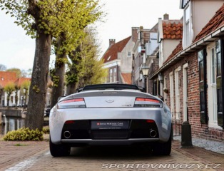 Aston Martin V8 Vantage  Roadster 4,7l S 2012