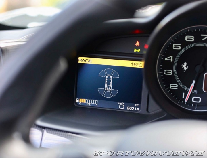 Ferrari 458 Italia, 419KW, AT, zbera 2013