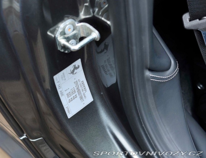 Ferrari 458 Italia, 419KW, AT, zbera 2013