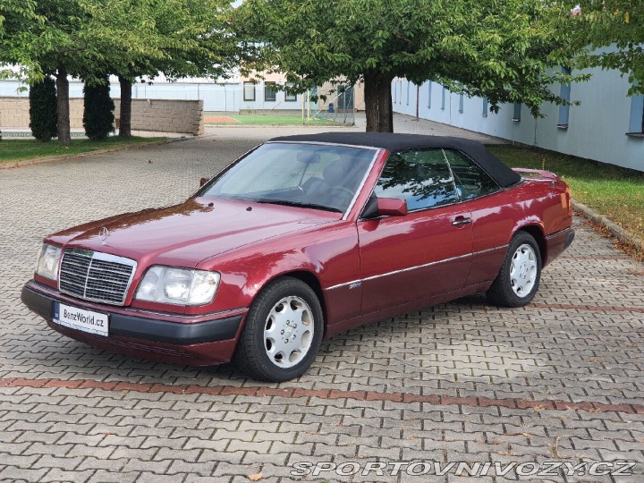 Mercedes-Benz C 300-24CE 1992