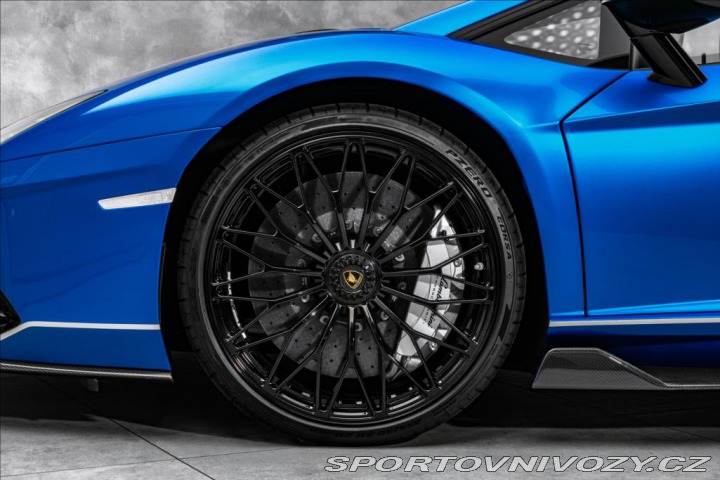 Lamborghini Aventador LP 780-4 ULTIMAE 1/350  O 2022