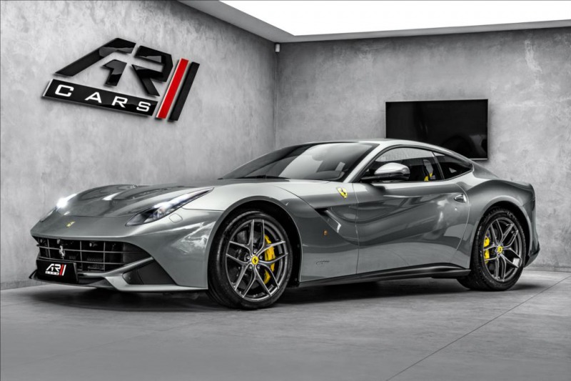 Ferrari F12berlinetta CZ, 100% stav, historie
