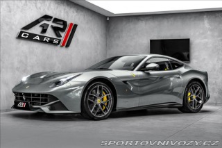Ferrari F12berlinetta CZ, 100% stav, historie 2015