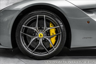 Ferrari F12berlinetta CZ, 100% stav, historie 2015