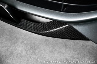 Ferrari F12berlinetta CZ, 100% stav, historie 2015