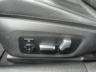 BMW 8  2021