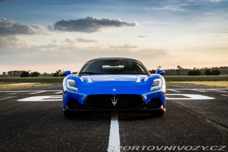 Maserati MC20 