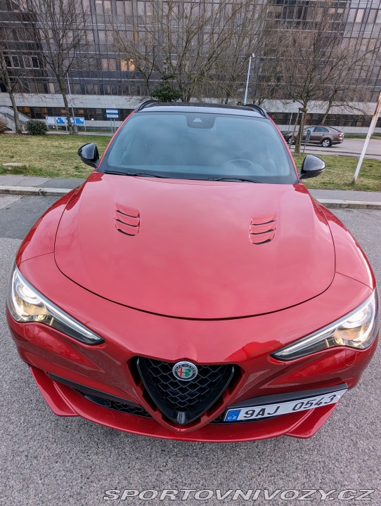 Alfa Romeo Stelvio Quadrifoglio (DPH) 2022