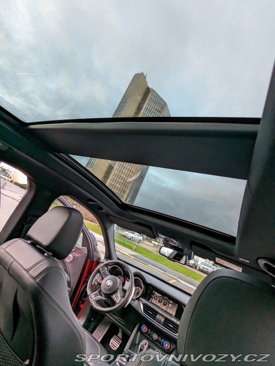 Alfa Romeo Stelvio Quadrifoglio (DPH) 2022