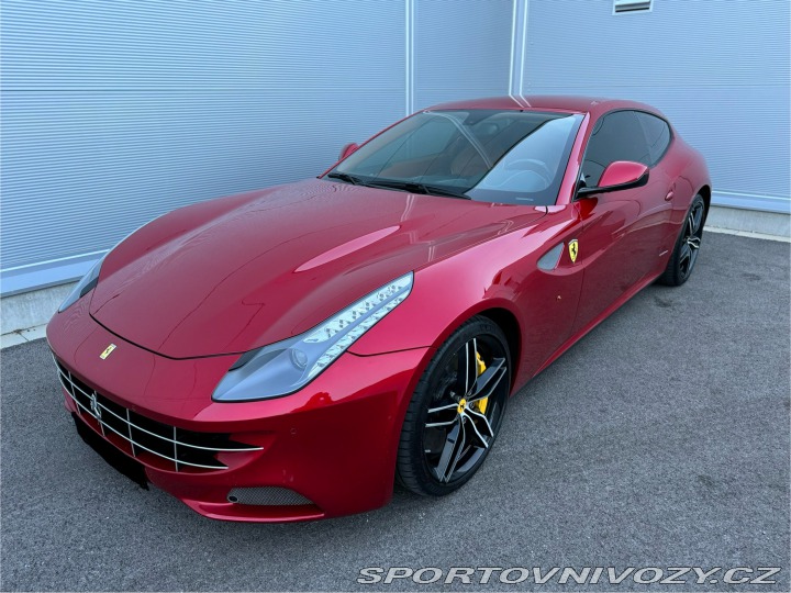 Ferrari FF 2014