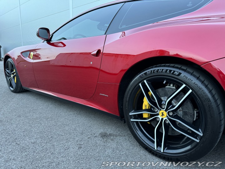 Ferrari FF 2014
