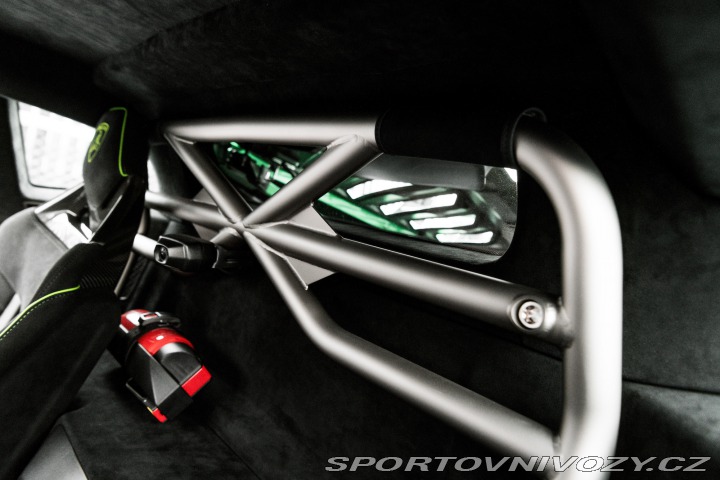 Lamborghini Huracán STO 2023