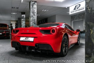 Ferrari 488 GTB KARBON/JBL/LIFT/LED/D 2015
