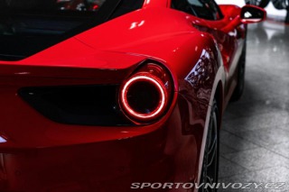 Ferrari 488 GTB KARBON/JBL/LIFT/LED/D 2015