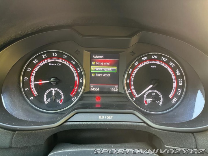 Škoda Octavia RS  2019