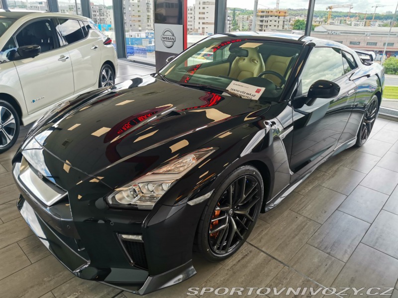 Nissan GT-R Prestige Edition