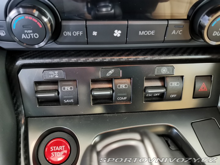 Nissan GT-R Prestige Edition 2020