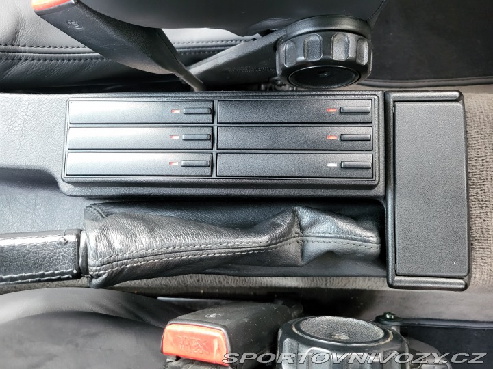 BMW M3 BMW E30 M3 1990