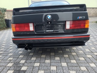 BMW M3 BMW E30 M3 1990