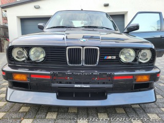 BMW M3 BMW E30 M3 1990
