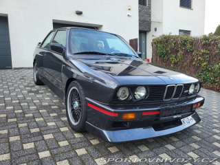 BMW M3 BMW E30 M3 1990