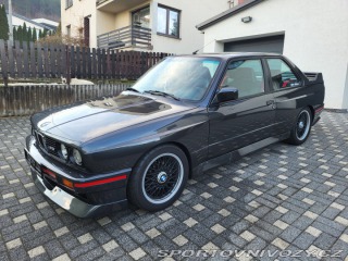 BMW M3 BMW E30 M3 1990