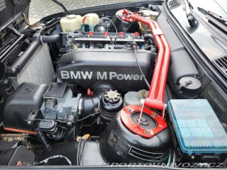 BMW M3 BMW E30 M3 1990
