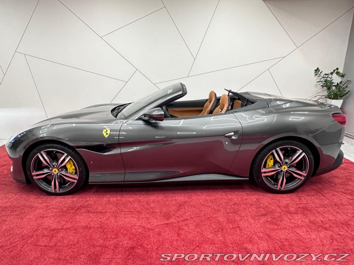 Ferrari Portofino TOP Spec*Kamera*JBL*Carbo 2020