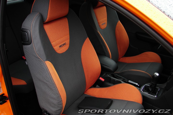 Ford Focus ST 2.5T 20V 5V 225PS -ZADÁN! 2006