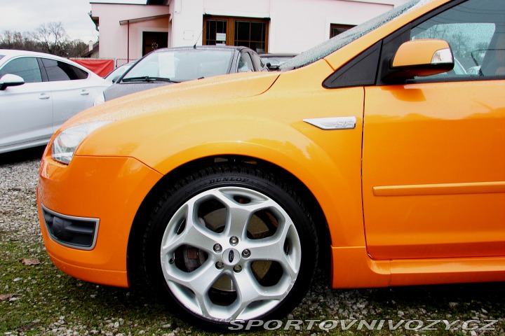 Ford Focus ST 2.5T 20V 5V 225PS -ZADÁN! 2006