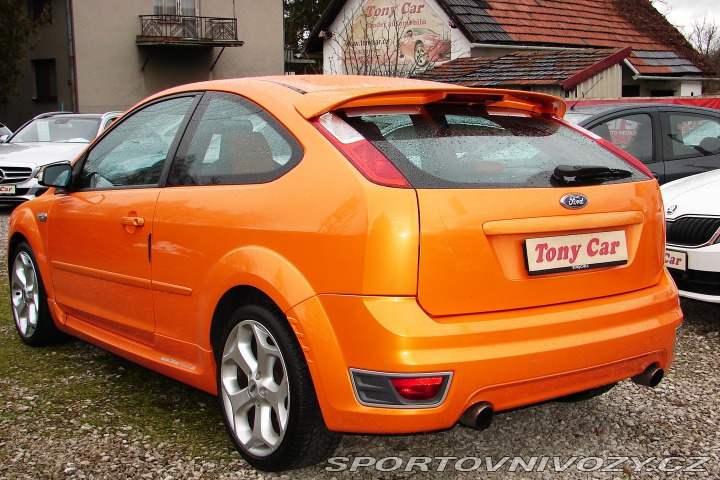 Ford Focus ST 2.5T 20V 5V 225PS -ZADÁN! 2006