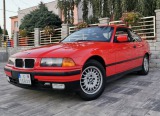 BMW 3 318 is coupe